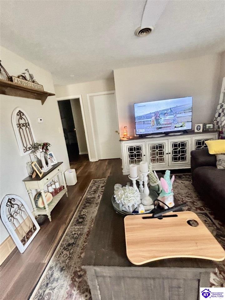 Listing Picture 120 Wexford Place Campbellsville, KY 42718 MLS HK25001312