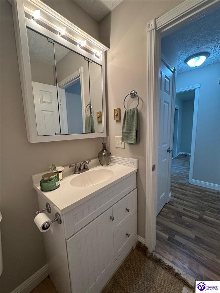 Listing Picture 423 Franklin Avenue Elizabethtown, KY 42701 MLS HK25001342