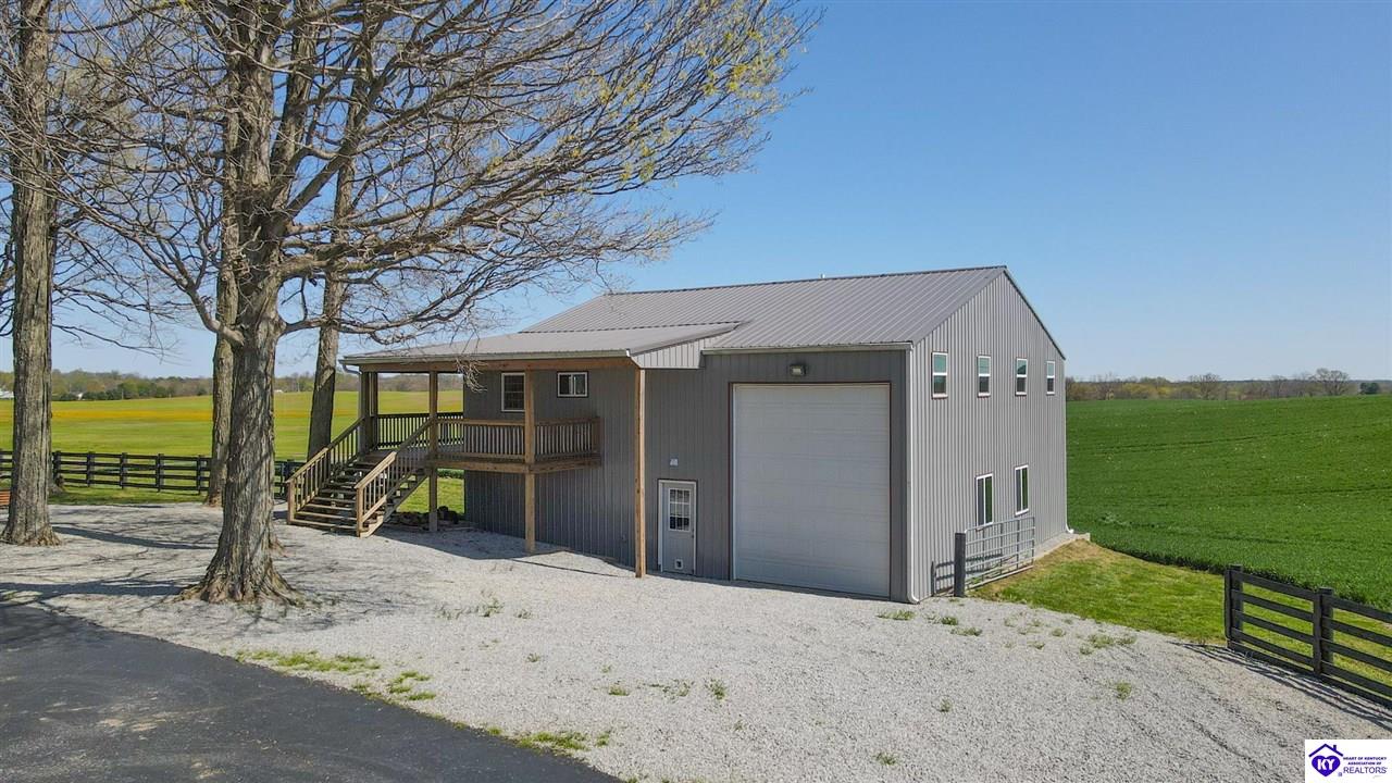 Listing Picture 4070 New Columbia Road Campbellsville, KY 42718 MLS HK25001345