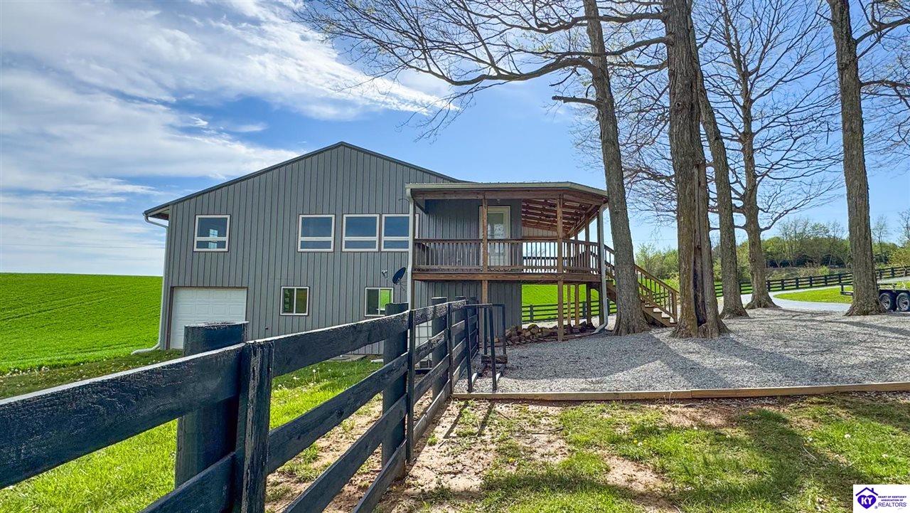 Listing Picture 4070 New Columbia Road Campbellsville, KY 42718 MLS HK25001345