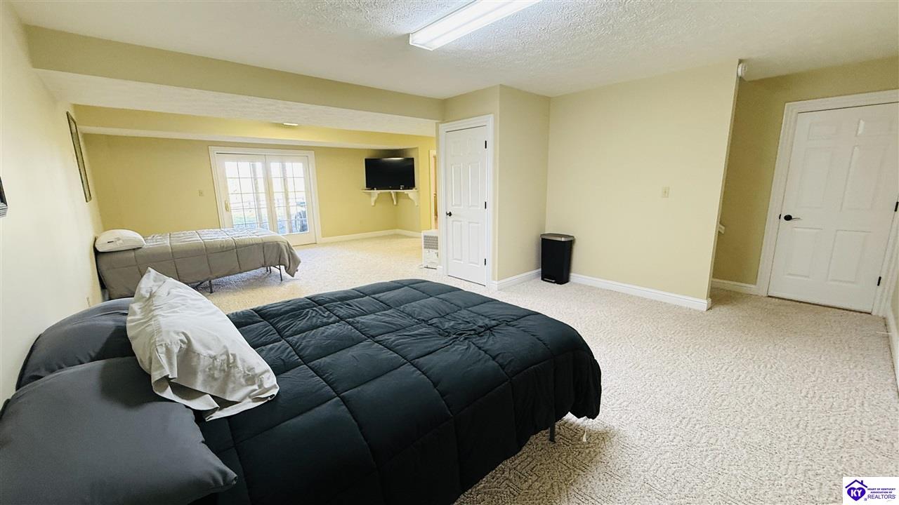 Listing Picture 4070 New Columbia Road Campbellsville, KY 42718 MLS HK25001345