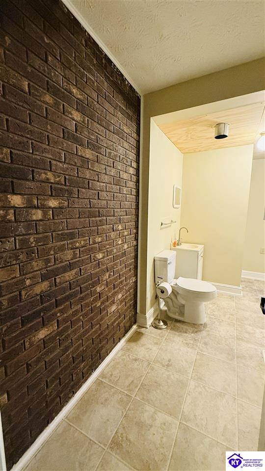 Listing Picture 4070 New Columbia Road Campbellsville, KY 42718 MLS HK25001345