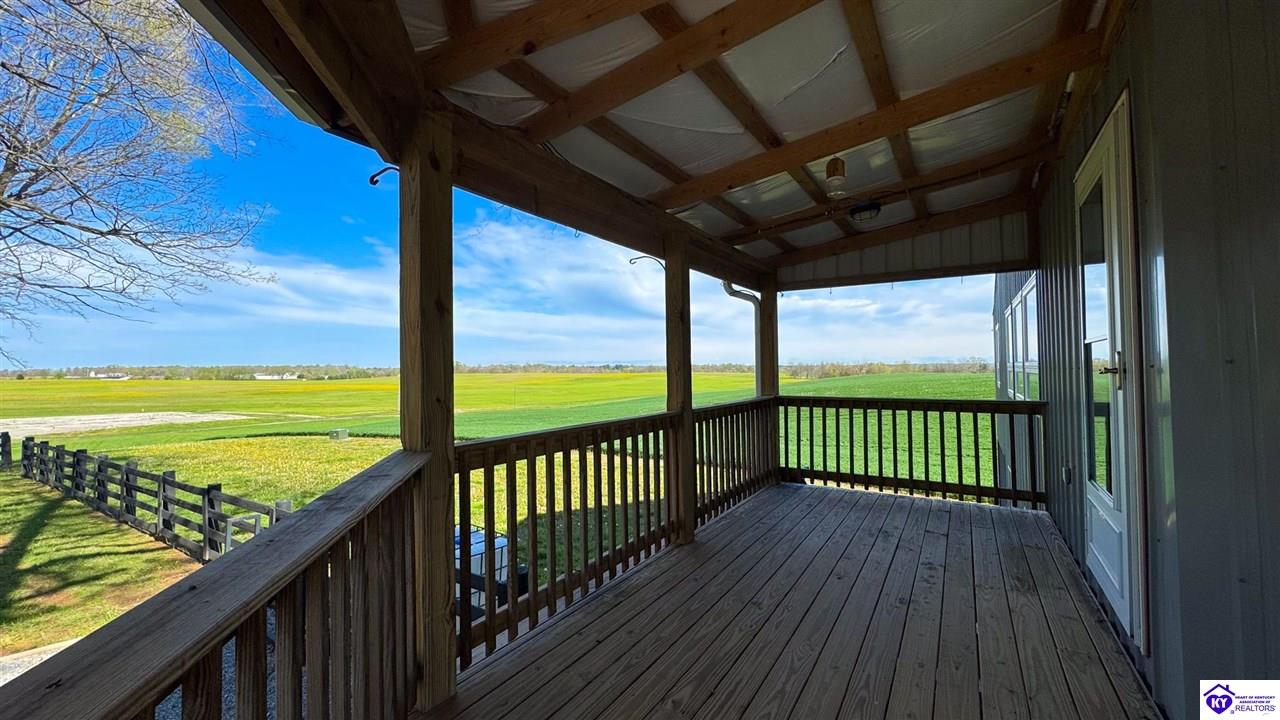 Listing Picture 4070 New Columbia Road Campbellsville, KY 42718 MLS HK25001345