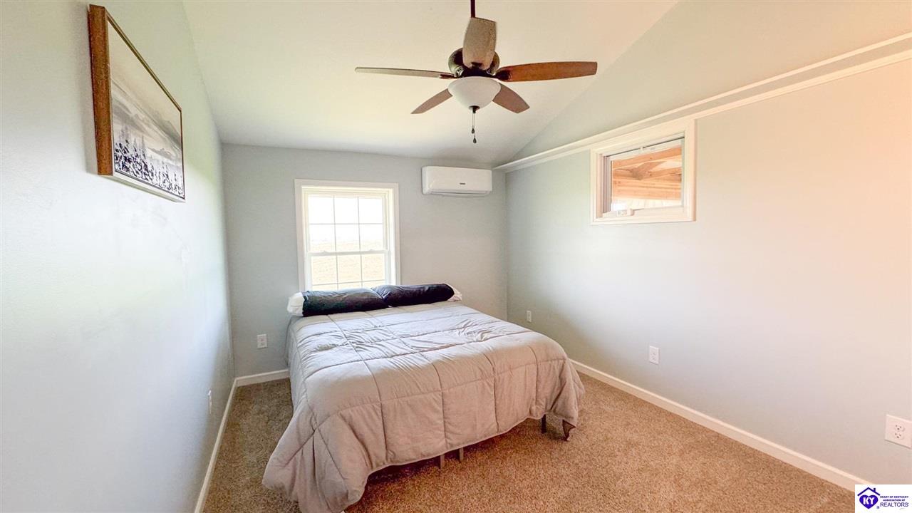 Listing Picture 4070 New Columbia Road Campbellsville, KY 42718 MLS HK25001345