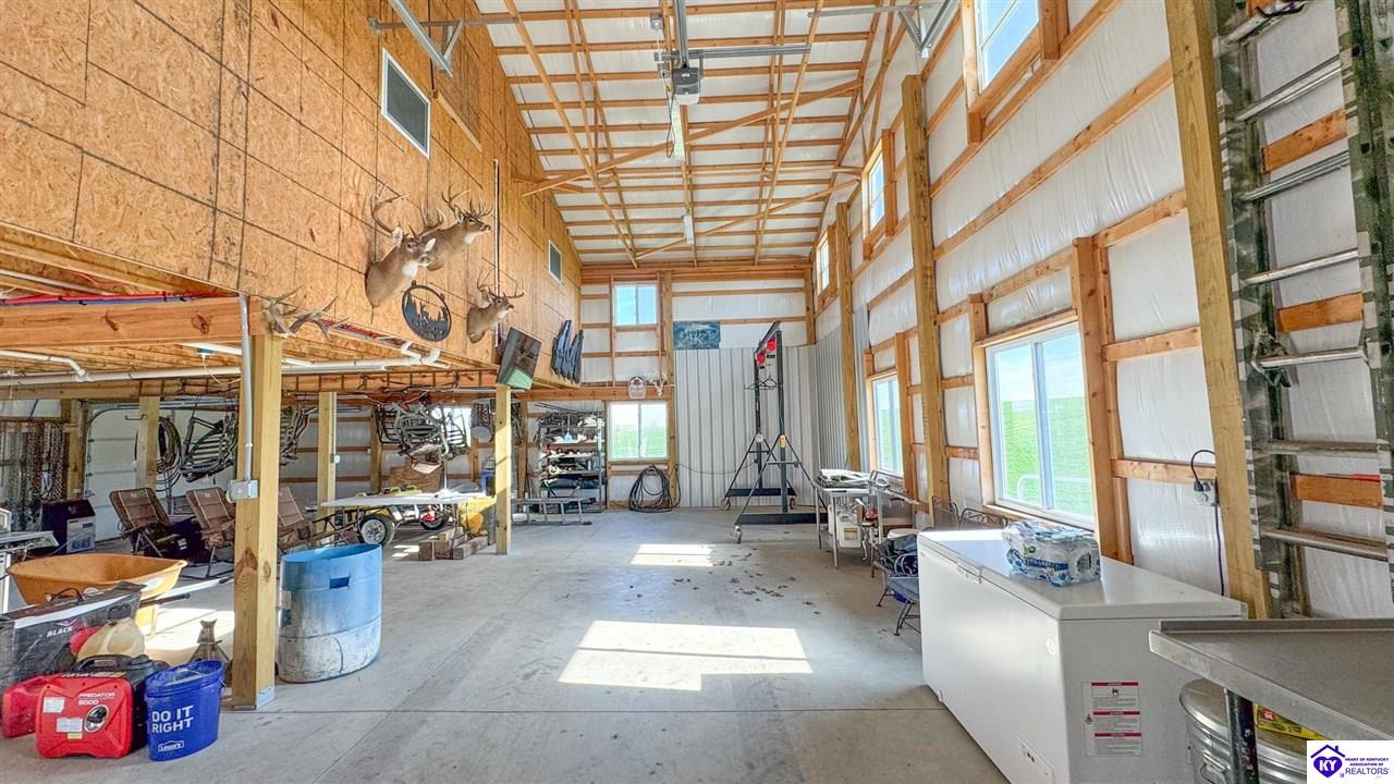 Listing Picture 4070 New Columbia Road Campbellsville, KY 42718 MLS HK25001345