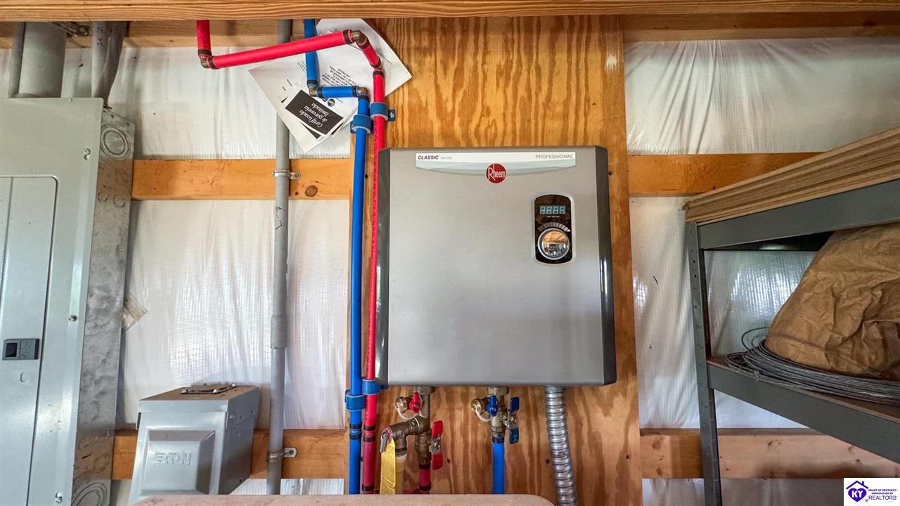 Listing Picture 4070 New Columbia Road Campbellsville, KY 42718 MLS HK25001345