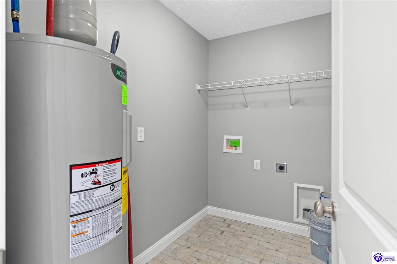 Listing Picture 303 Rolling Meadows Lane Bardstown, KY 40004 MLS HK25001349