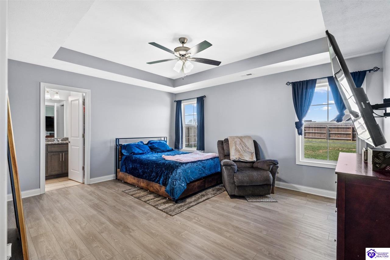 Listing Picture 416 Turnberry Court Vine Grove, KY 40175 MLS HK25001380