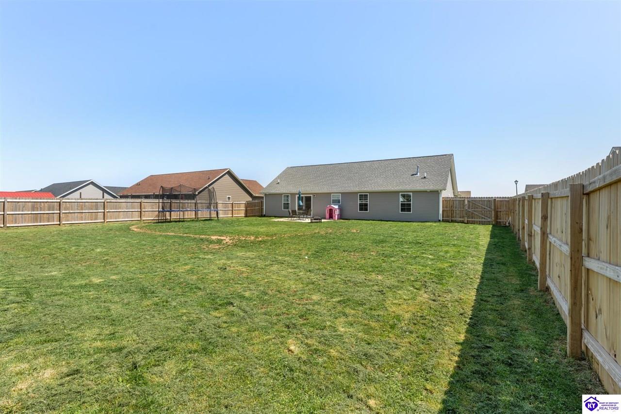 Listing Picture 416 Turnberry Court Vine Grove, KY 40175 MLS HK25001380