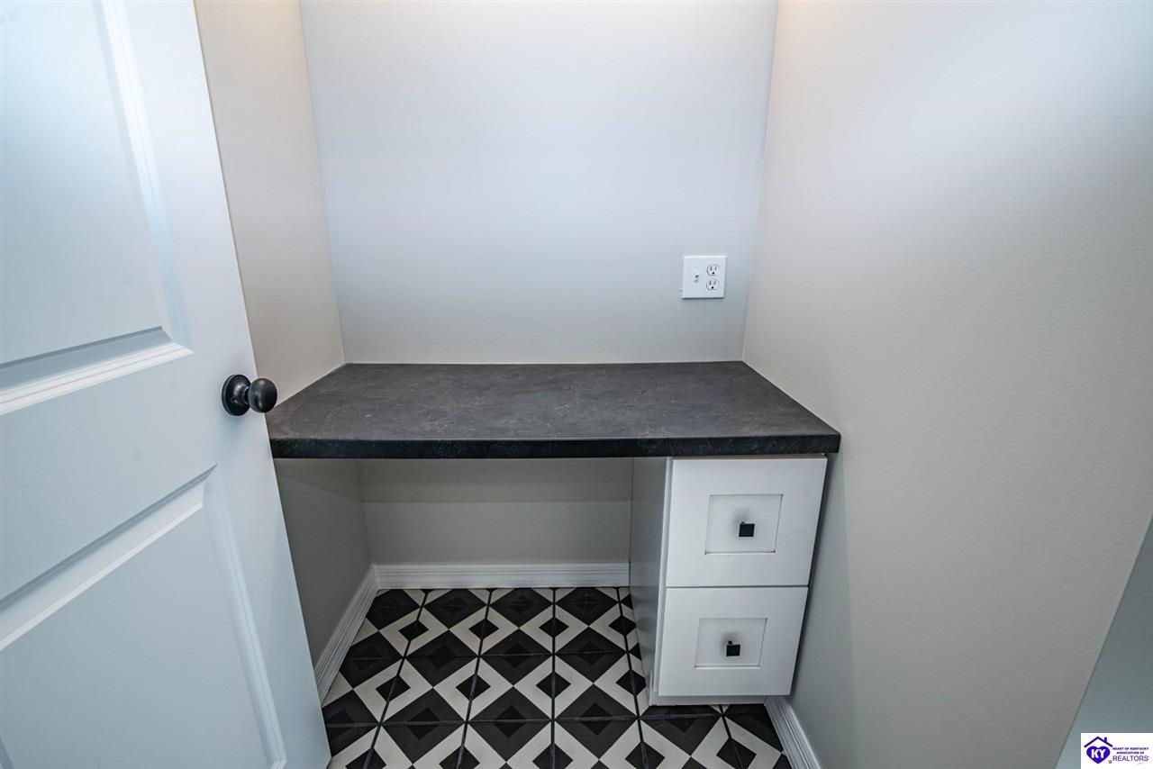 Listing Picture 4111 Jim Clark Road New Haven, KY 40051 MLS HK25001385