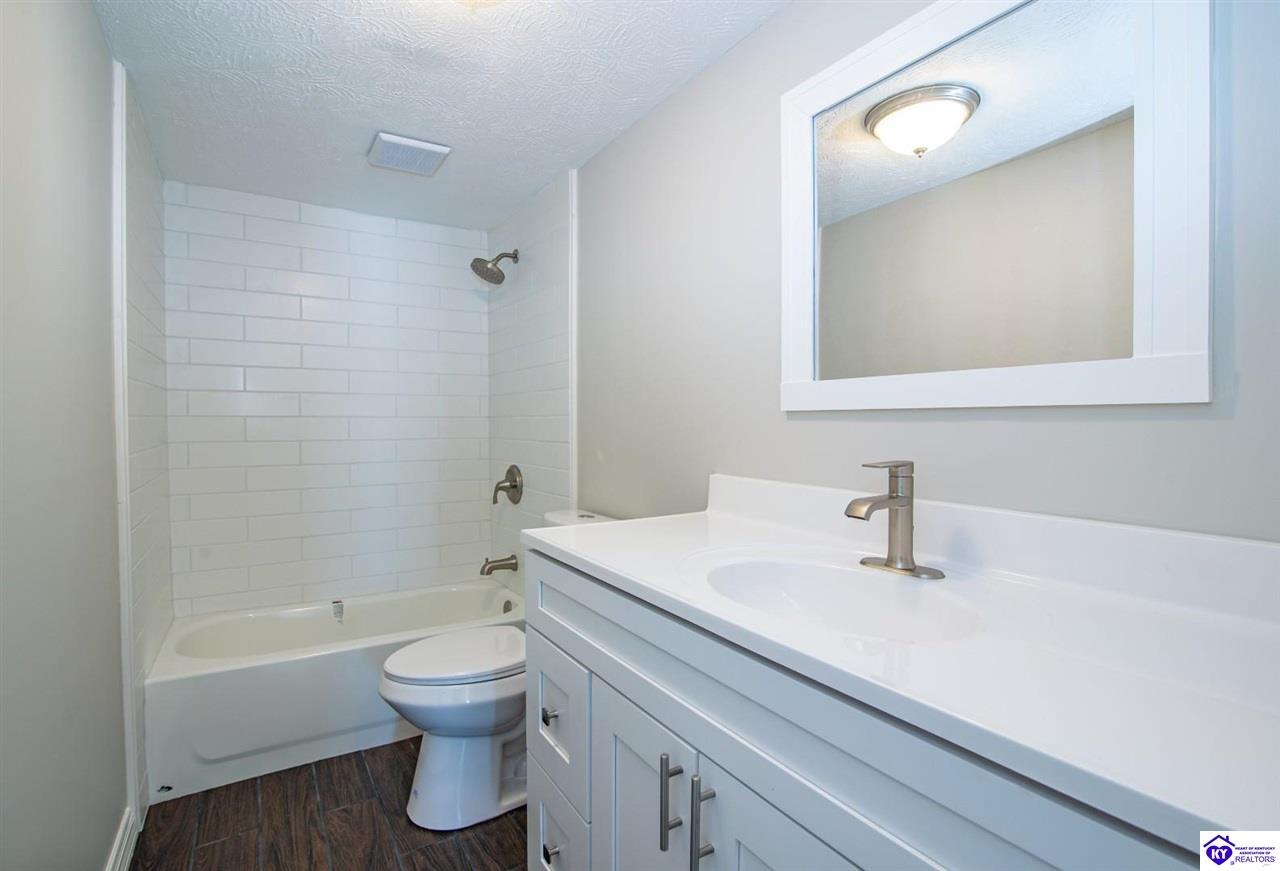 Listing Picture 4111 Jim Clark Road New Haven, KY 40051 MLS HK25001385