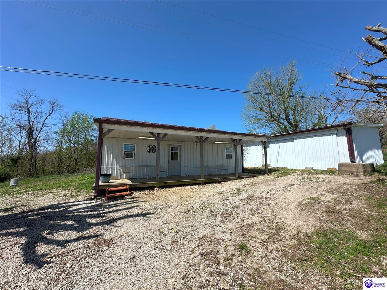 1653 Highway 2779Hardinsburg, KY 40143