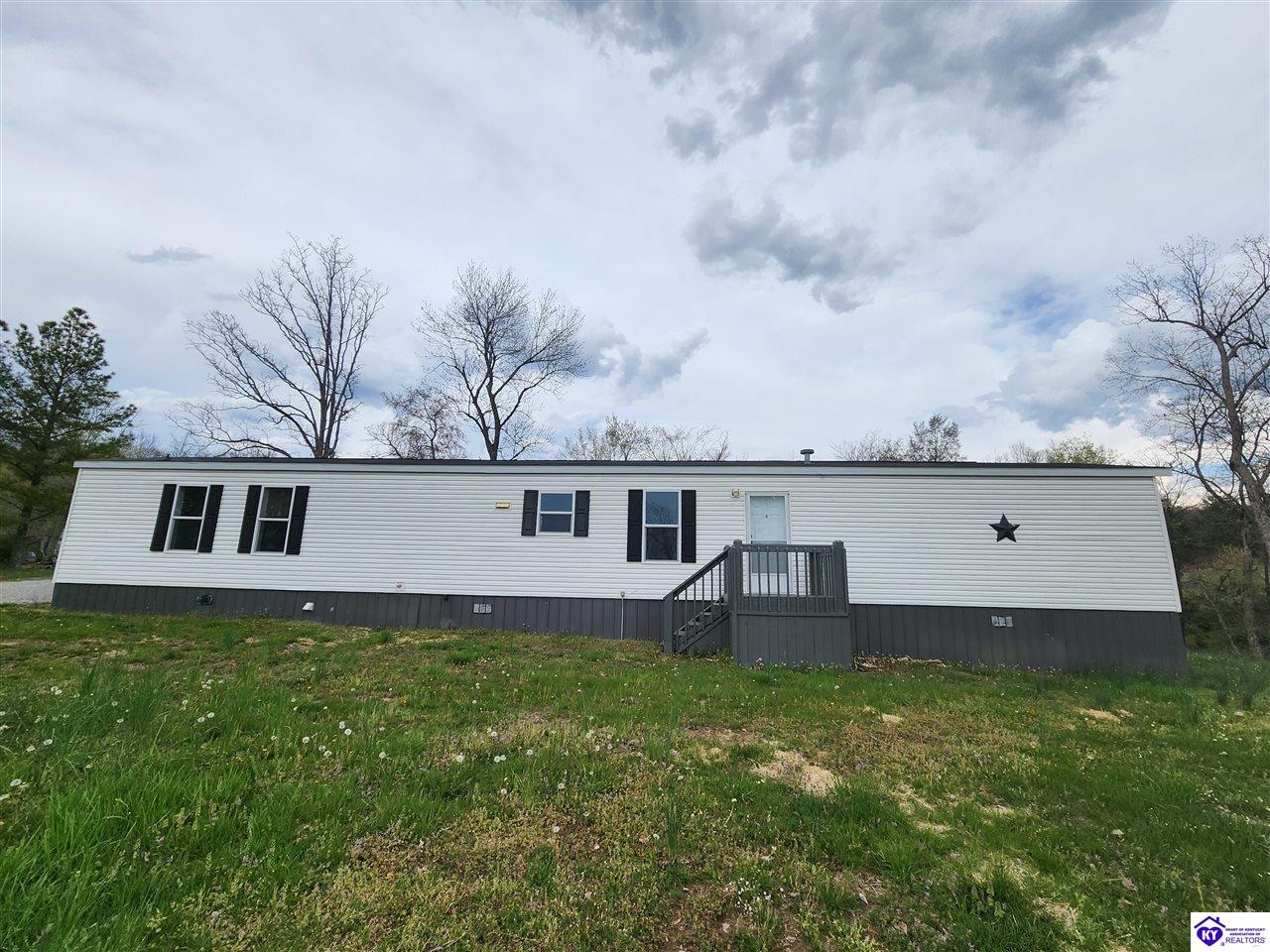 3114 Lilac RoadLeitchfield, KY 42754