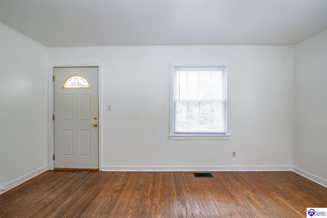 Listing Picture 1214 Rammers Avenue Louisville, KY 40204 MLS HK25001413