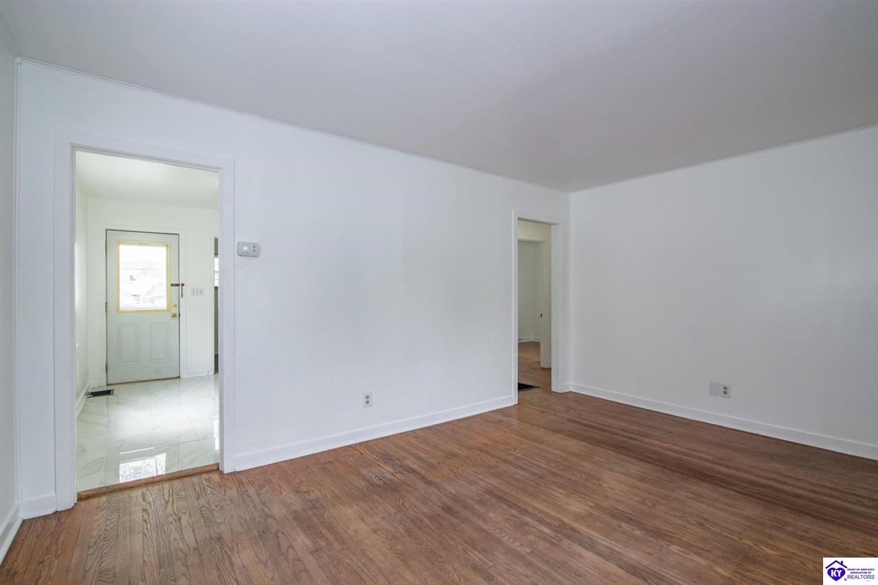 Listing Picture 1214 Rammers Avenue Louisville, KY 40204 MLS HK25001413