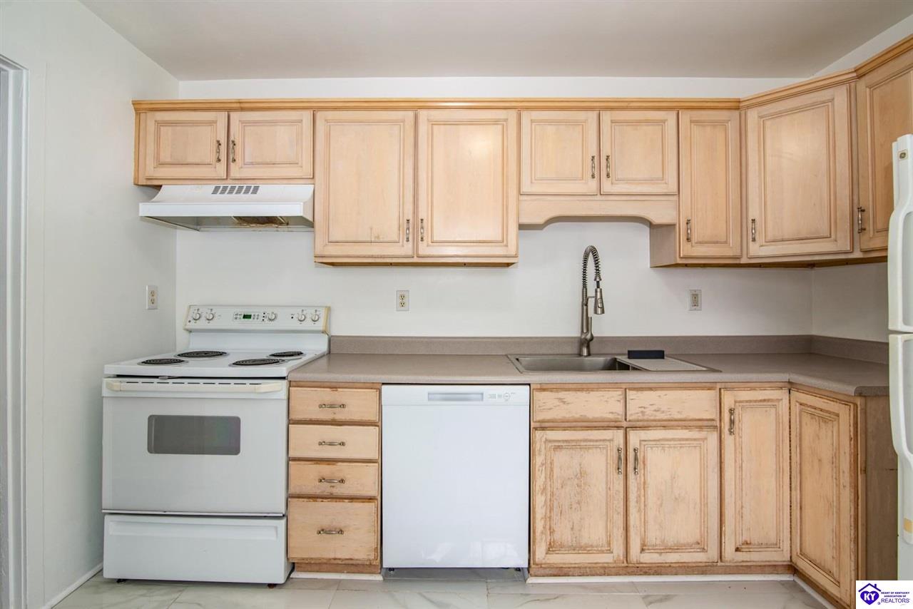 Listing Picture 1214 Rammers Avenue Louisville, KY 40204 MLS HK25001413