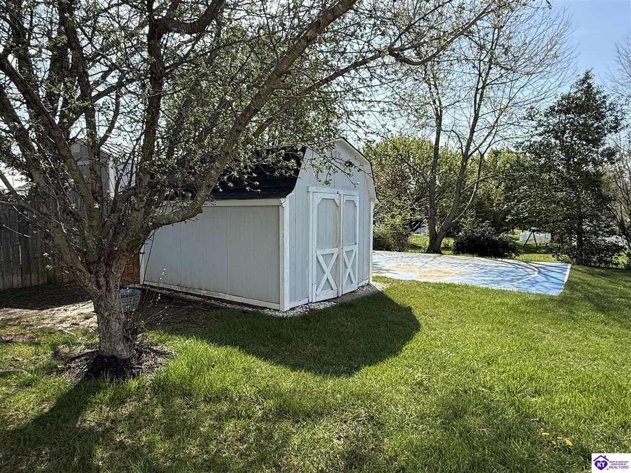 Listing Picture 401 Turnberry Way Elizabethtown, KY 42701 MLS HK25001416