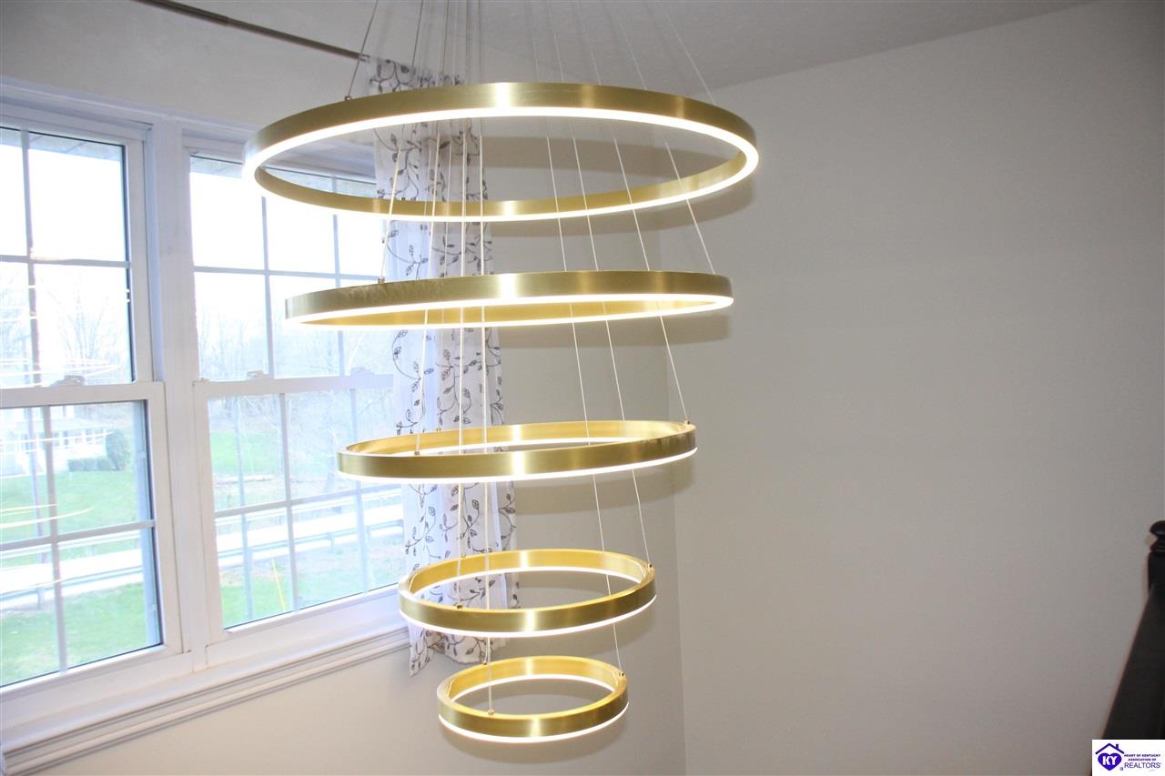 Listing Picture 5185 Shepherdsville Road Elizabethtown, KY 42701 MLS HK25001421