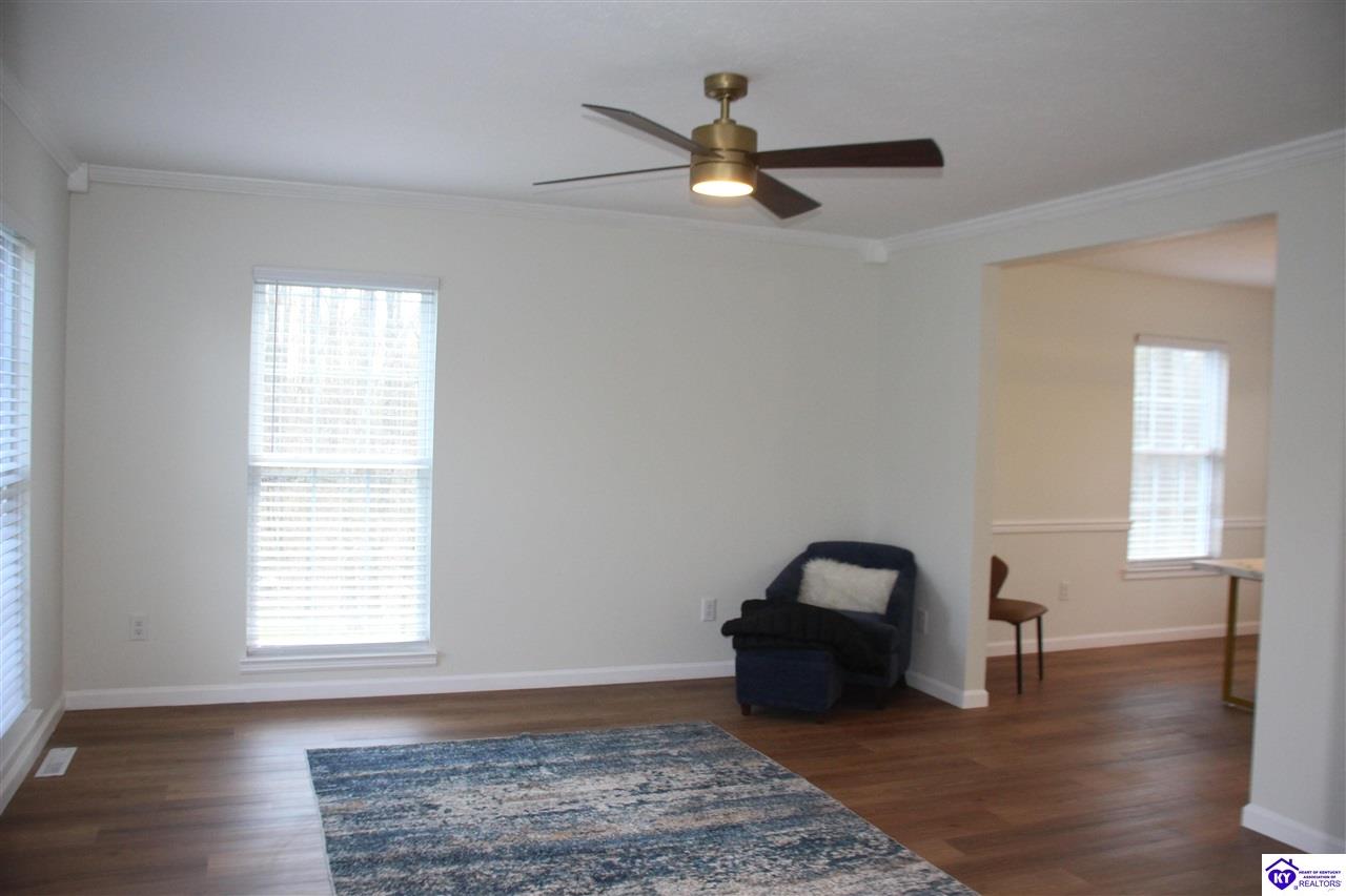 Listing Picture 5185 Shepherdsville Road Elizabethtown, KY 42701 MLS HK25001421