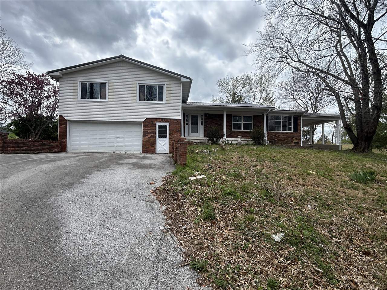 10936 Brownsville Road