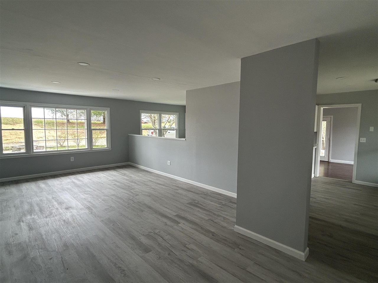 10936 Brownsville Road