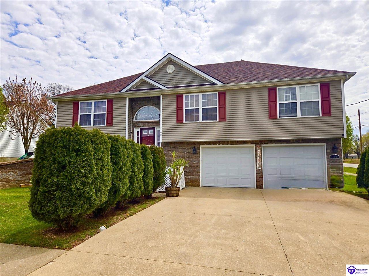 100 Seth CourtRadcliff, KY 40160