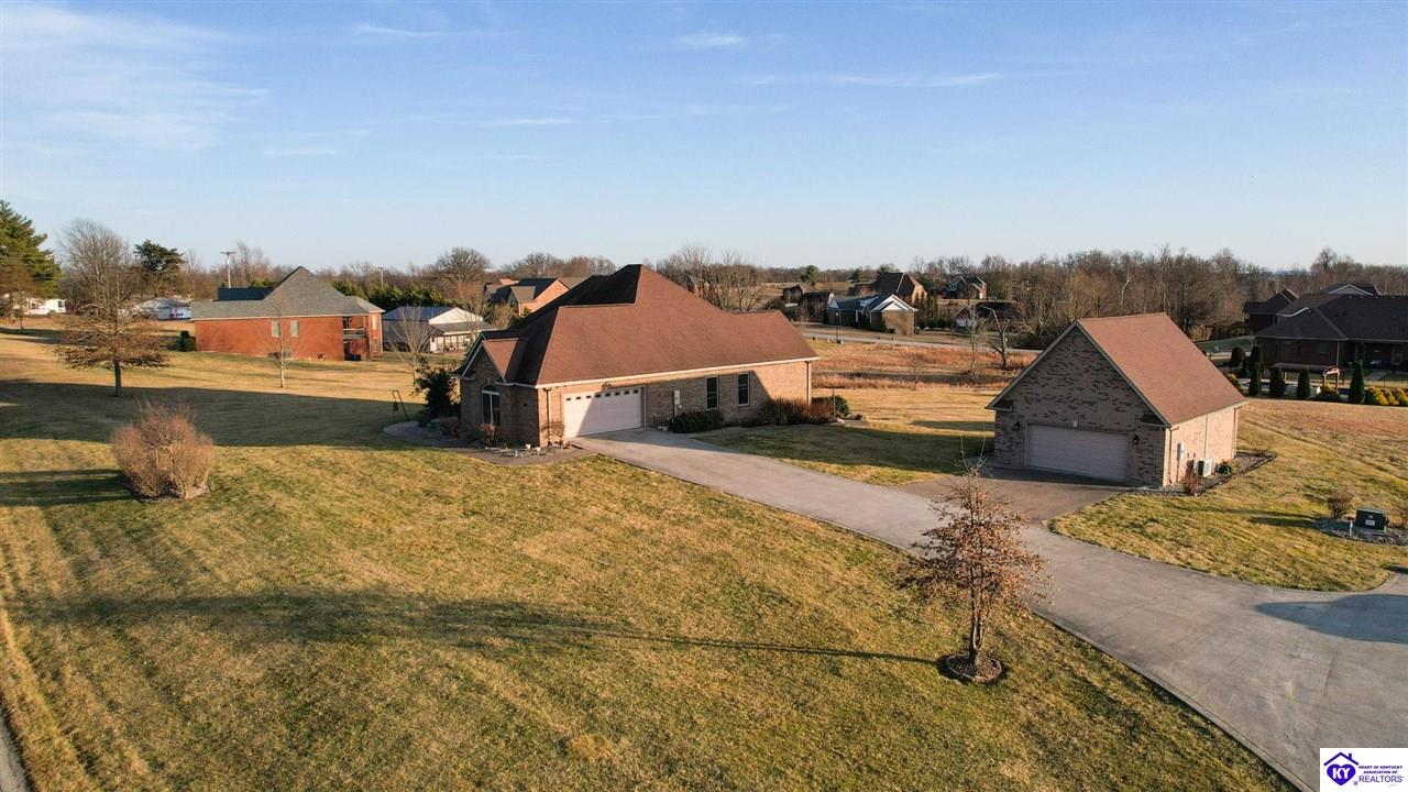 Listing Picture 4007 St John Road Elizabethtown, KY 42701 MLS HK25001456