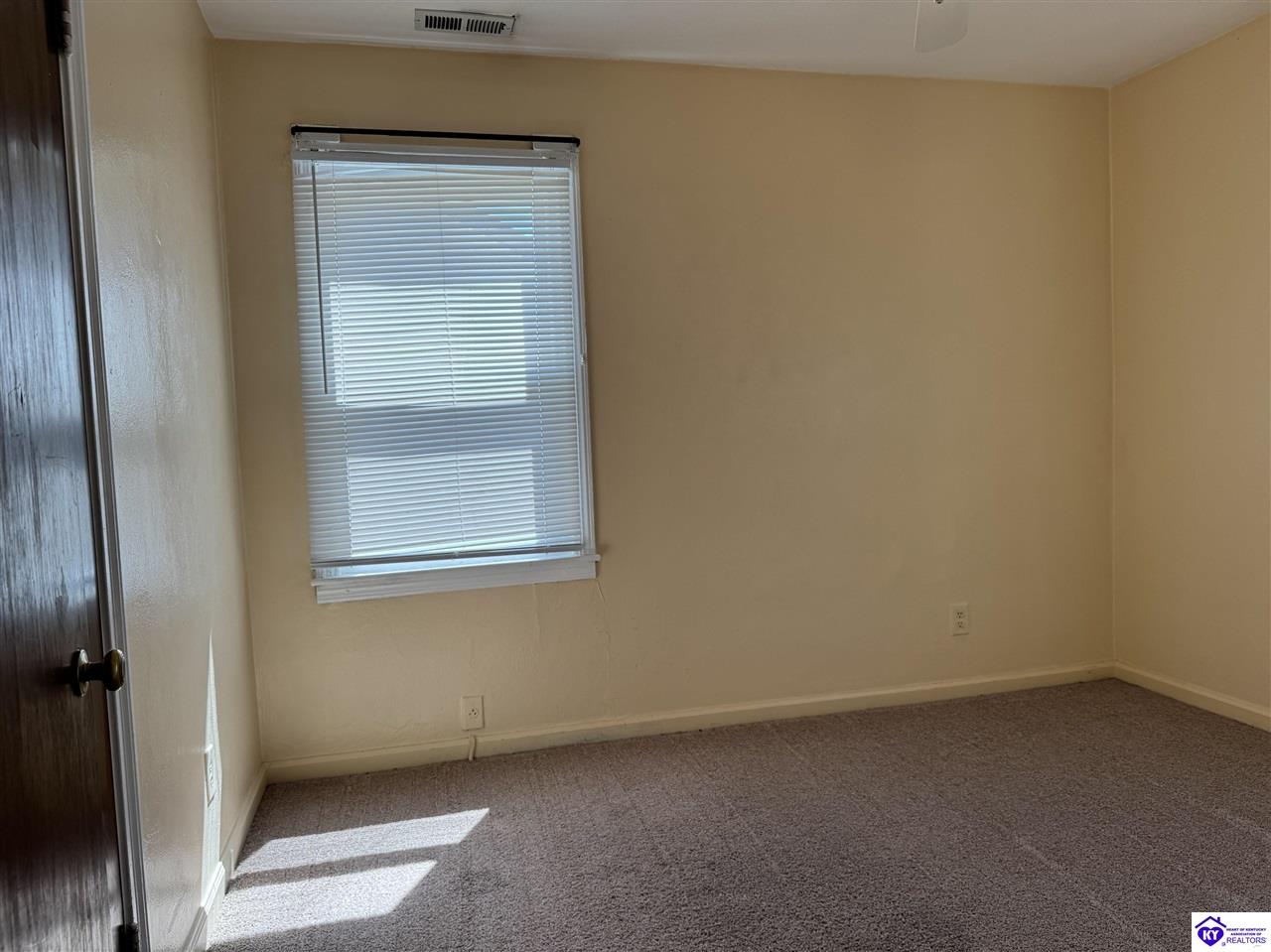 Listing Picture 506 Diecks Drive Elizabethtown, KY 42701 MLS HK25001469