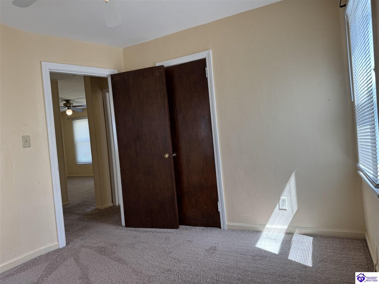 Listing Picture 506 Diecks Drive Elizabethtown, KY 42701 MLS HK25001469