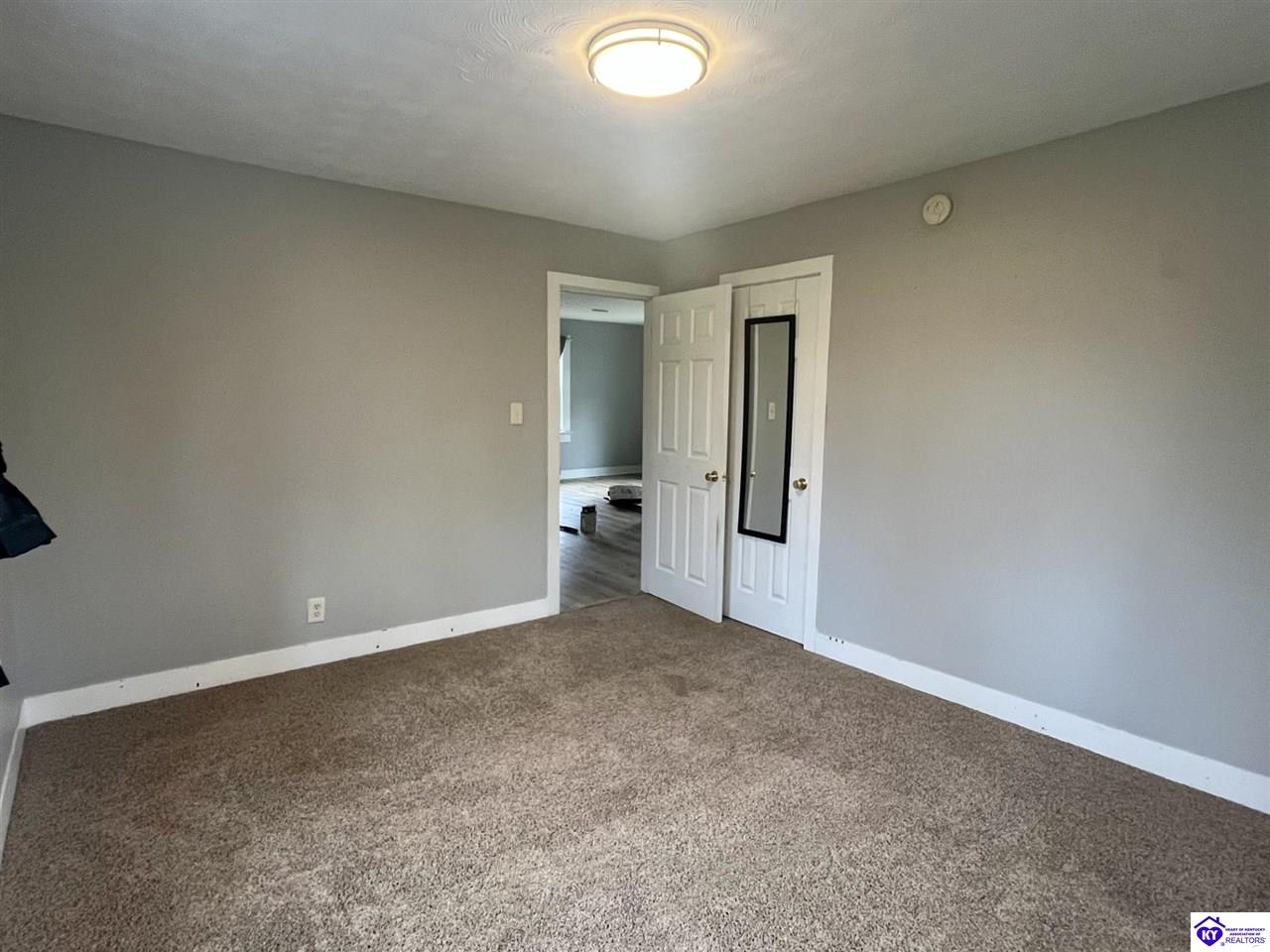 Listing Picture 319 N 1st Street Bardstown, KY 40004 MLS HK25001495