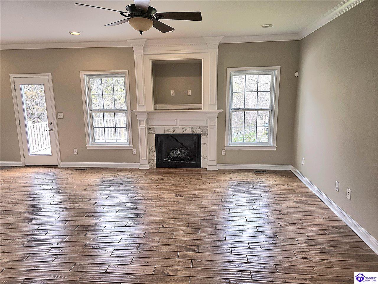 491 Beasley Boulevard Elizabethtown, KY 42701 #3