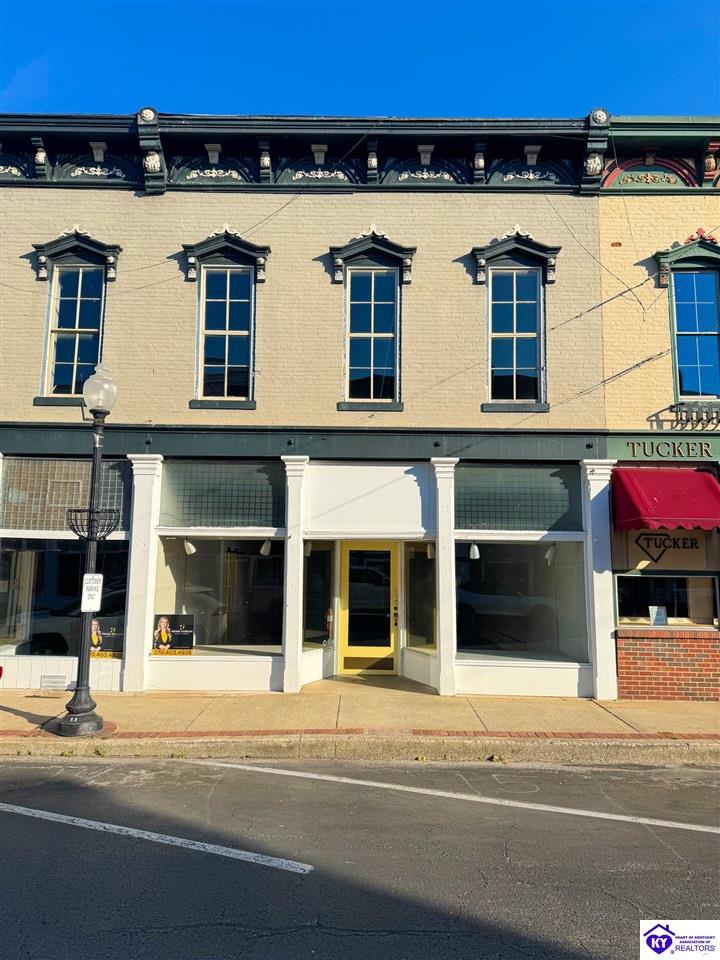 119 E Main StreetCampbellsville, KY 42718