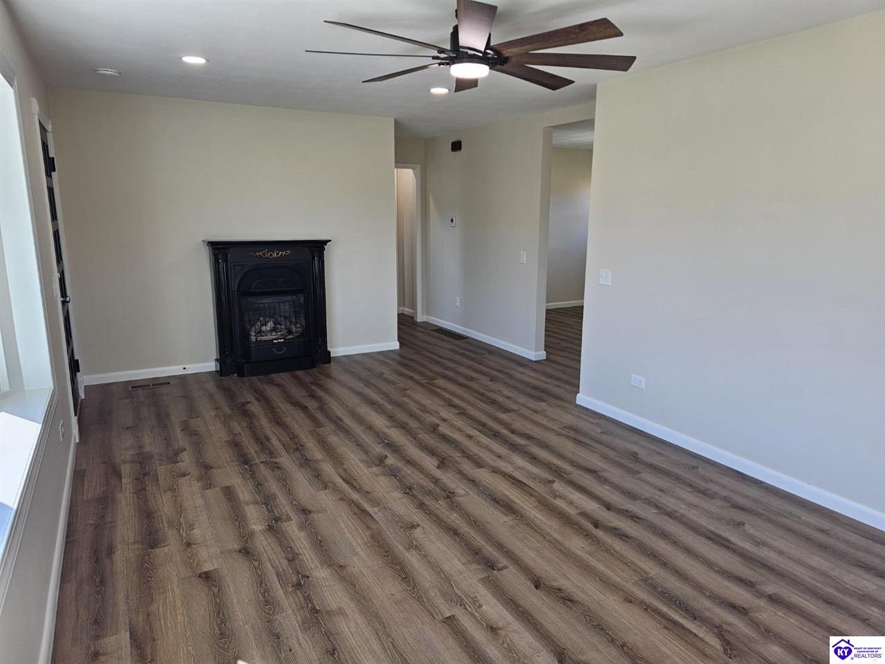 Listing Picture 5125 Hammonsville Road Bonnieville, KY 42713 MLS HK25001522