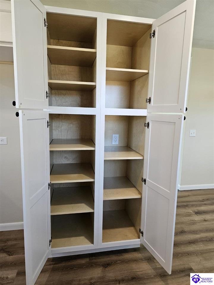 Listing Picture 5125 Hammonsville Road Bonnieville, KY 42713 MLS HK25001522