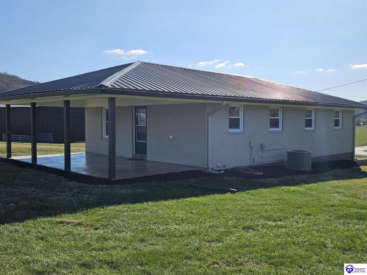 Listing Picture 5125 Hammonsville Road Bonnieville, KY 42713 MLS HK25001522