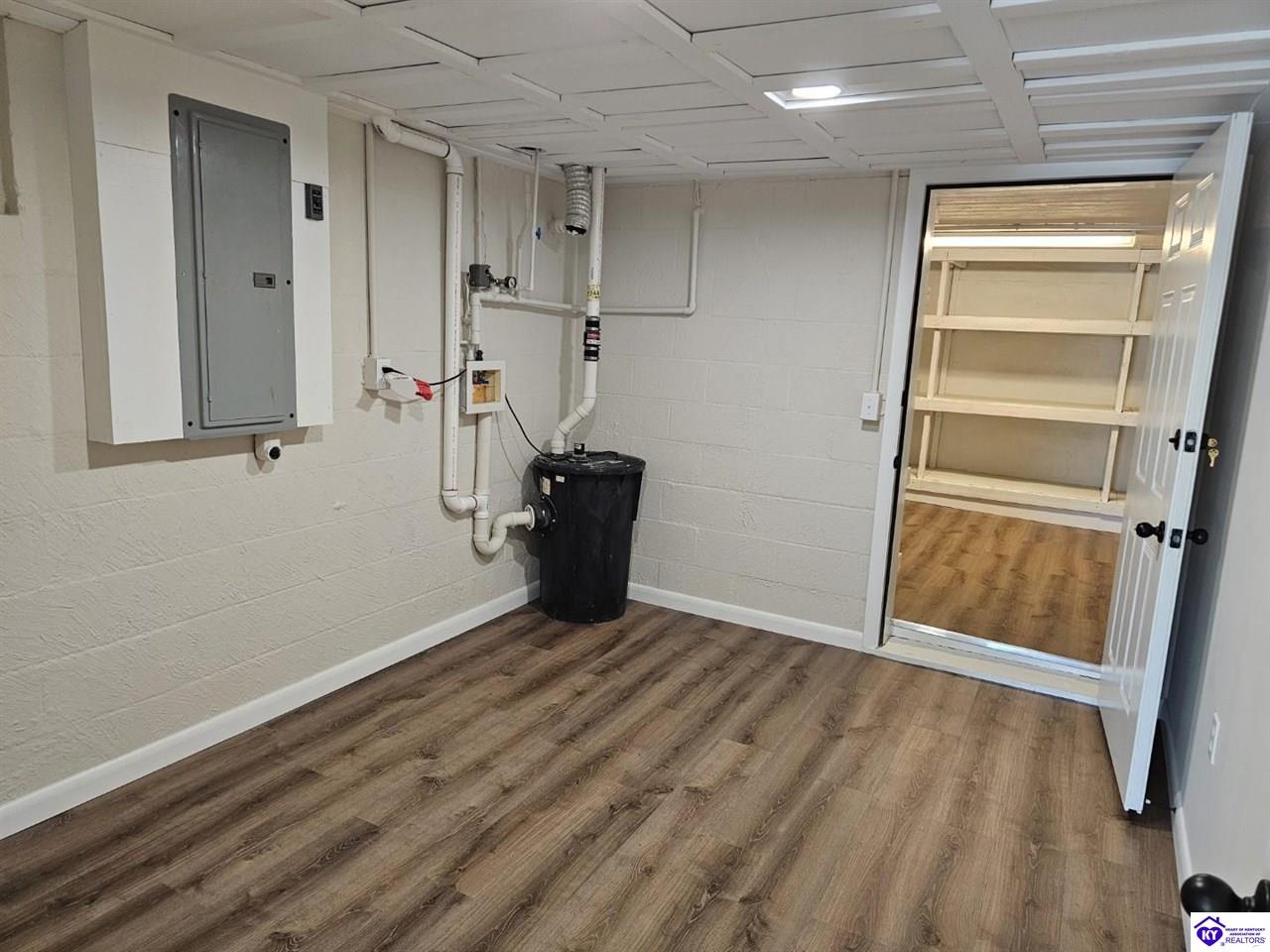 Listing Picture 5125 Hammonsville Road Bonnieville, KY 42713 MLS HK25001522