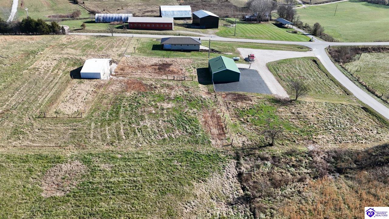 Listing Picture 5125 Hammonsville Road Bonnieville, KY 42713 MLS HK25001522