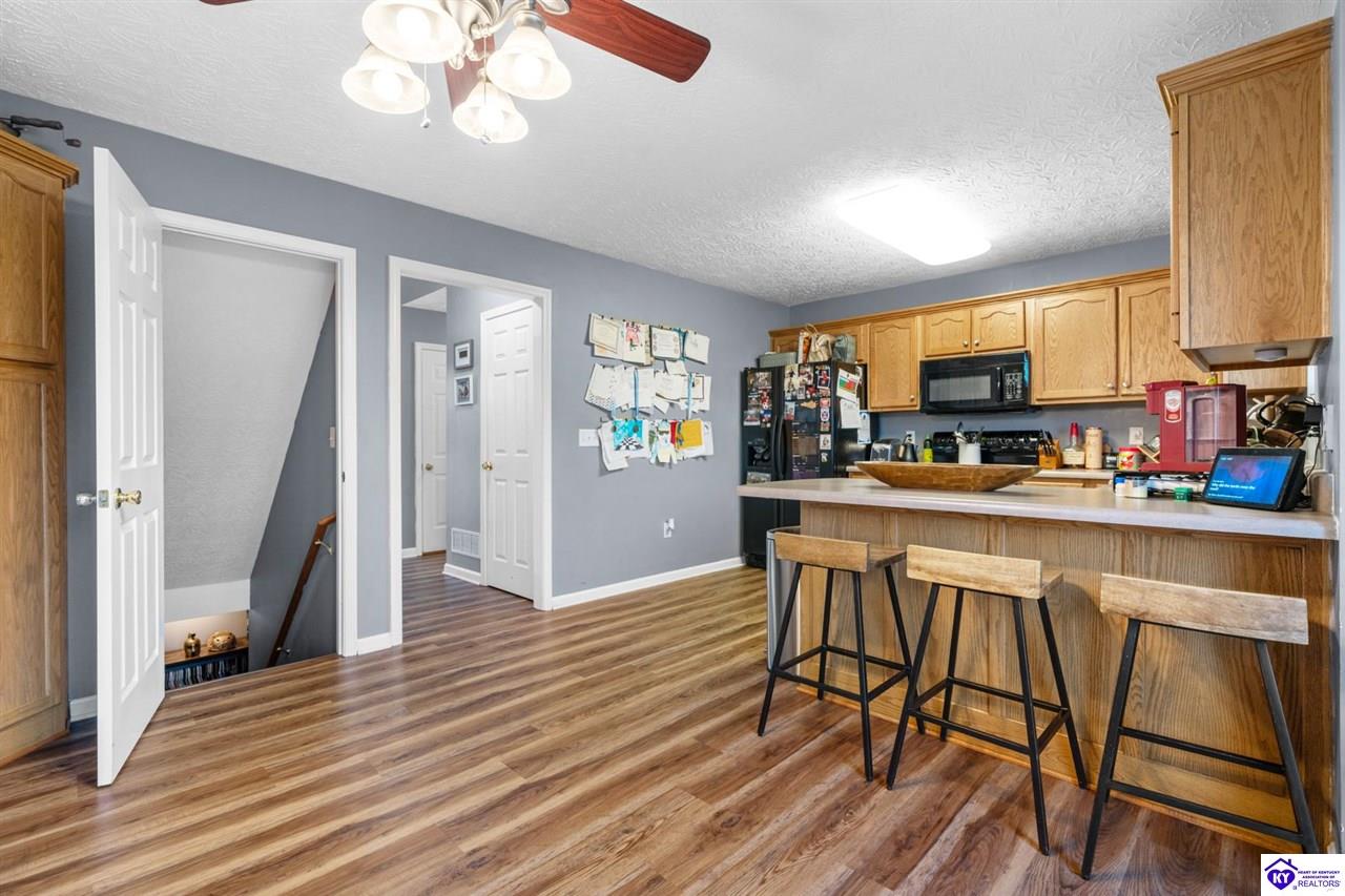 Listing Picture 306 Nicholas Ridge Drive Elizabethtown, KY 42701 MLS HK25001539