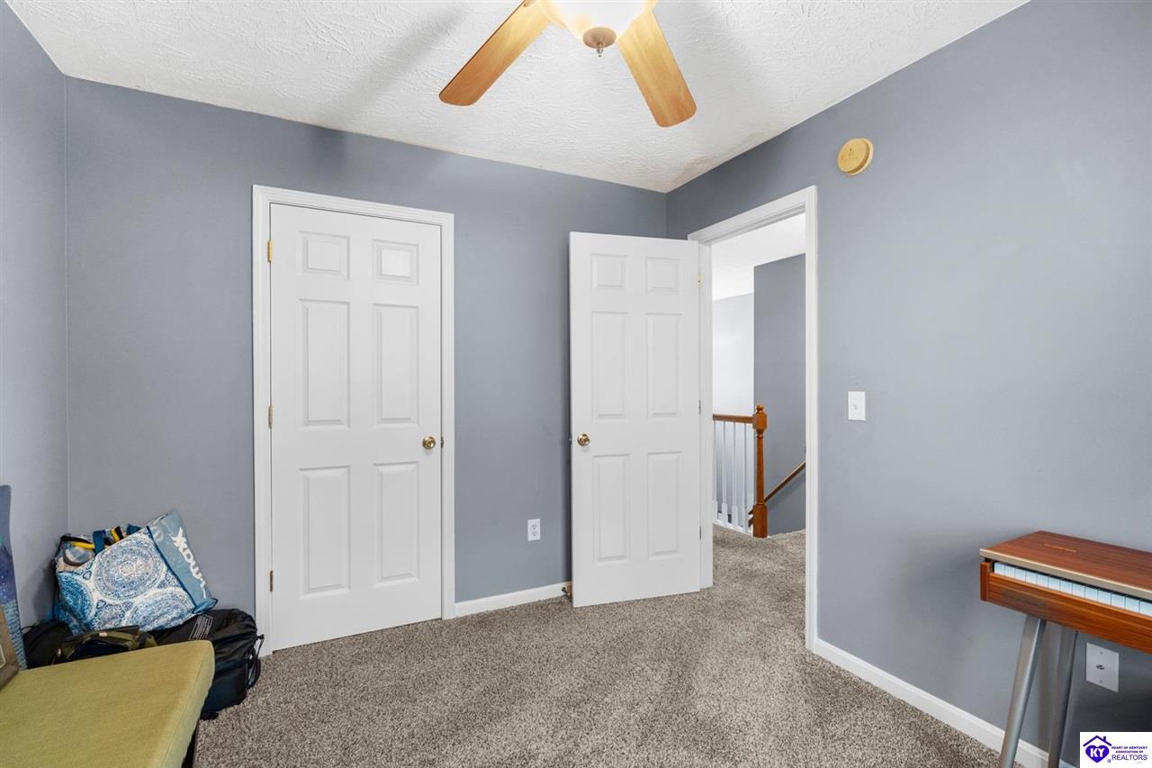 Listing Picture 306 Nicholas Ridge Drive Elizabethtown, KY 42701 MLS HK25001539