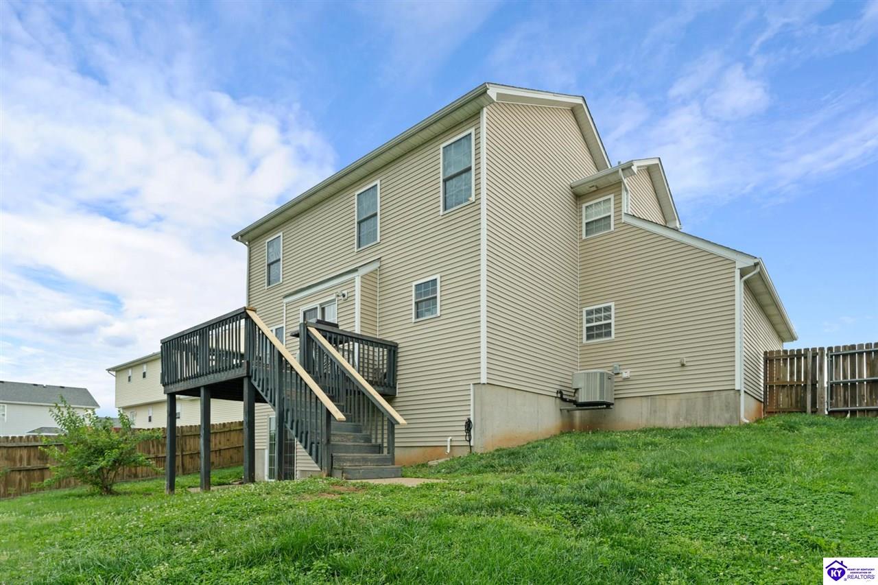 Listing Picture 306 Nicholas Ridge Drive Elizabethtown, KY 42701 MLS HK25001539
