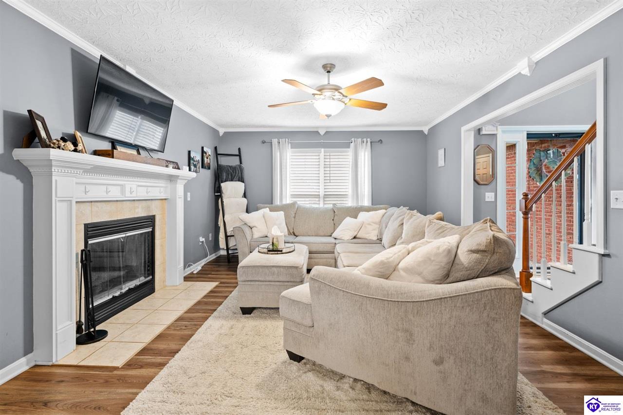 Listing Picture 306 Nicholas Ridge Drive Elizabethtown, KY 42701 MLS HK25001539