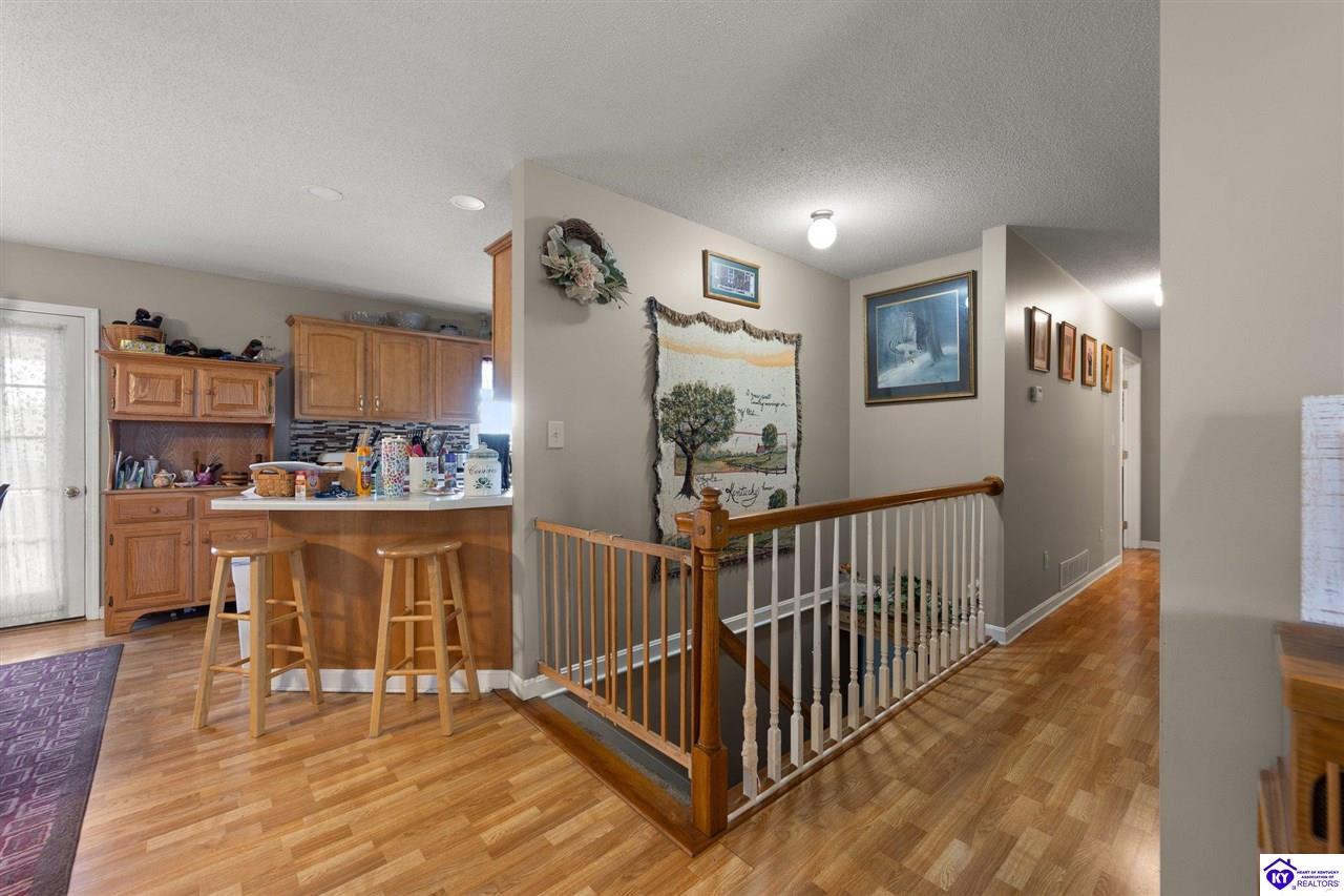 Listing Picture 1739 Wheeler Horton Road Munfordville, KY 42765 MLS HK25001545