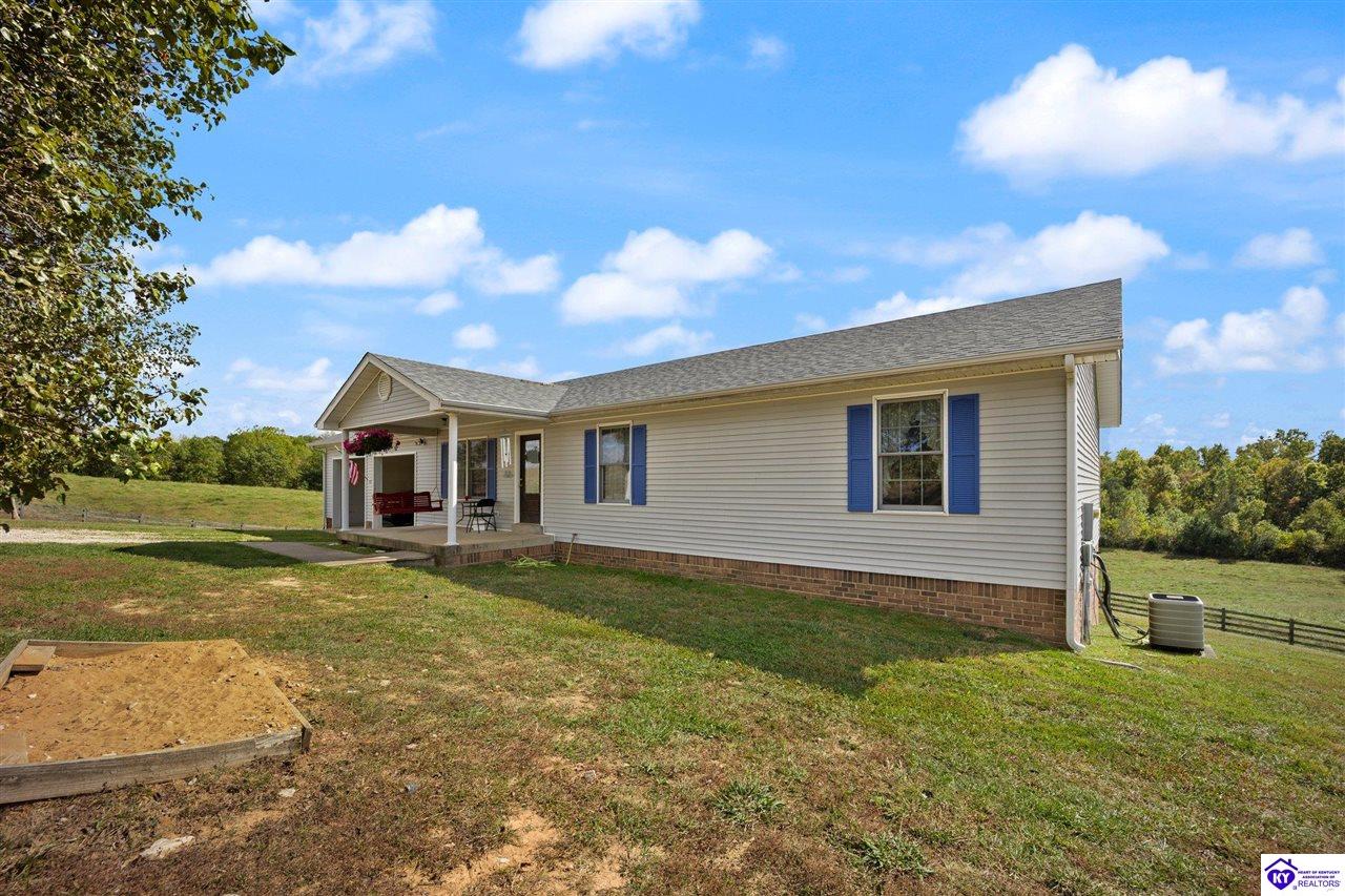 Listing Picture 1739 Wheeler Horton Road Munfordville, KY 42765 MLS HK25001545