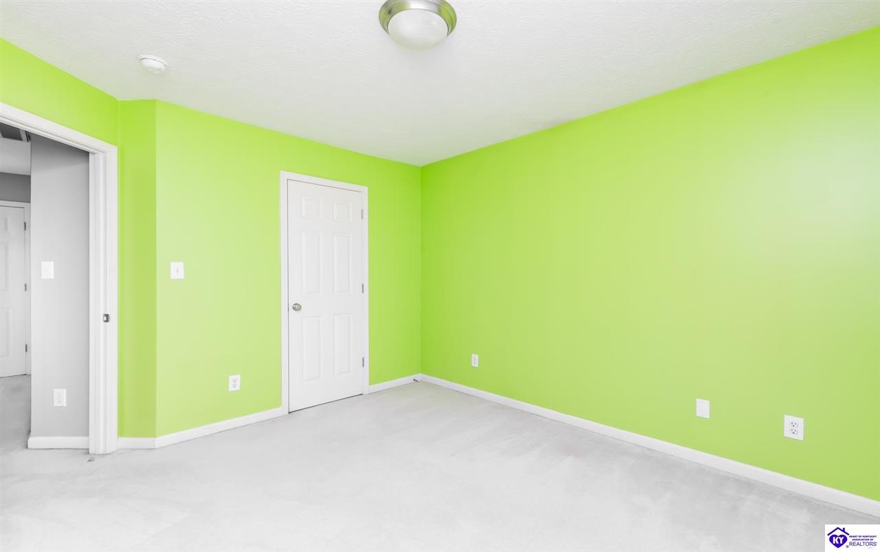 Listing Picture 10405 Leven Boulevard Louisville, KY 40229 MLS HK25001547