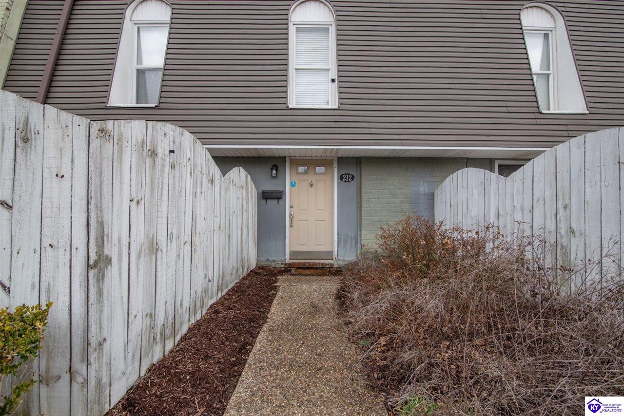 212 La Fontenay ctLouisville, KY 40223