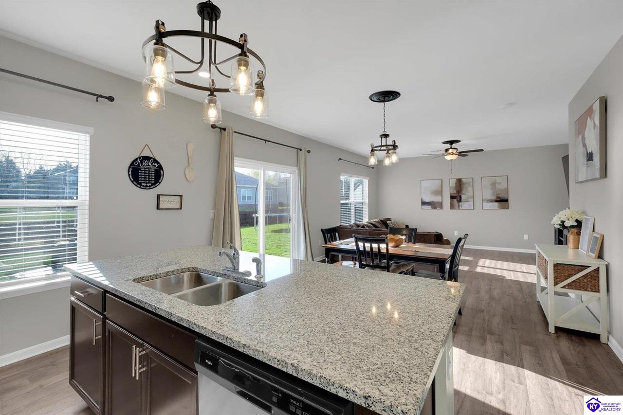 Listing Picture 109 Kentucky Oaks Trail Elizabethtown, KY 42701 MLS HK25001568