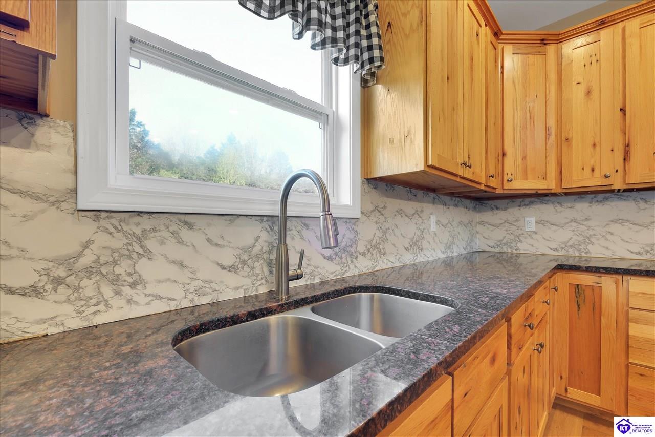 Listing Picture 197 Ashby Lane Custer, KY 40115 MLS HK25001569