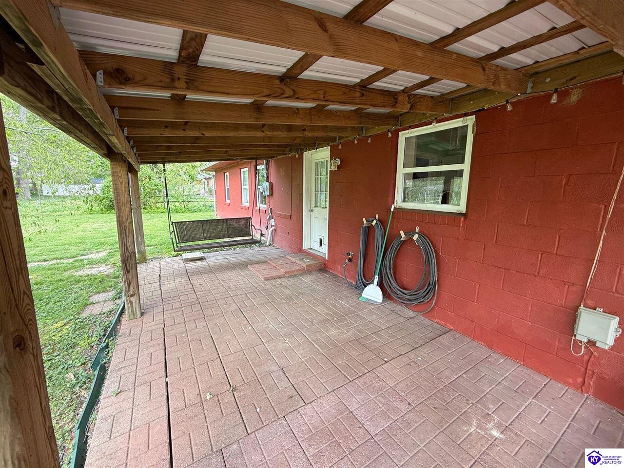 Listing Picture 5934 Leitchfield Loop Road Elizabethtown, KY 42701 MLS HK25001576