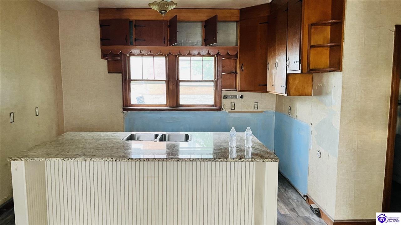 Listing Picture 228 E Main Street Lebanon, KY 40033 MLS HK25001590