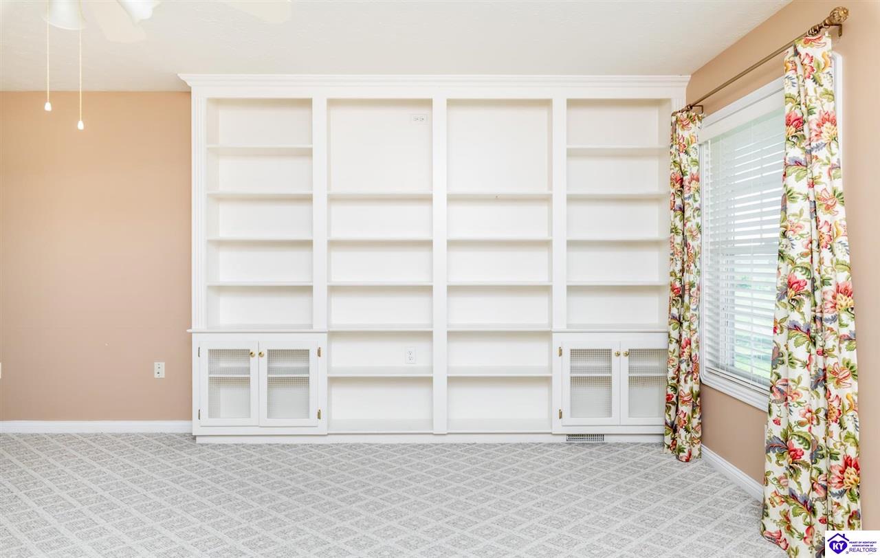 Listing Picture 163 Chase Lake Road Rineyville, KY 40162 MLS HK25001600